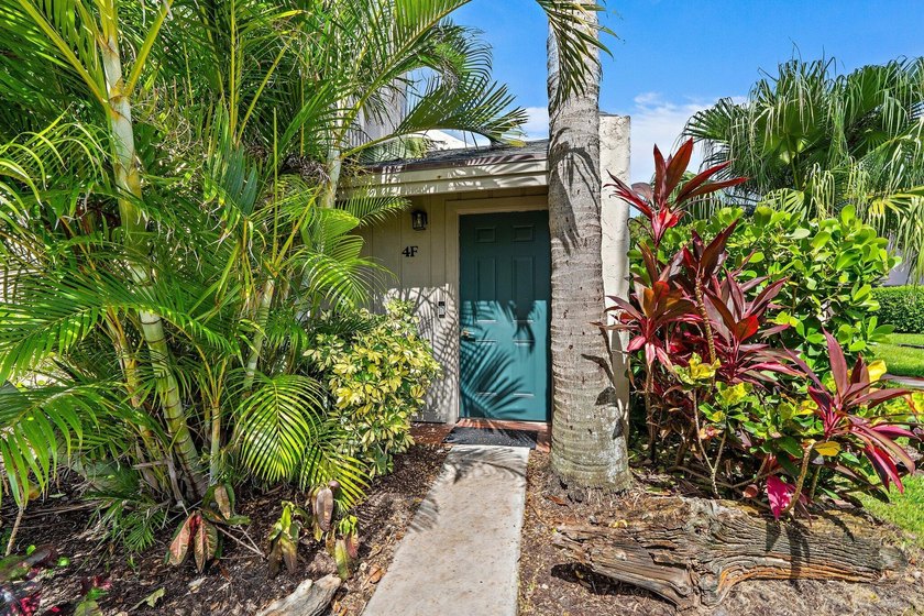 Welcome to this beautifully renovated Sealofter, ideally located - photo 32
