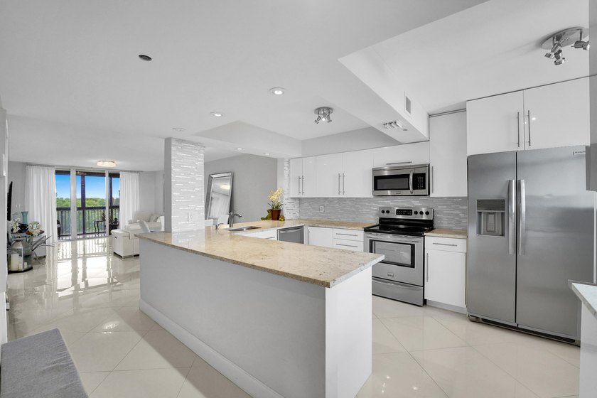 Bright and beautifully updated 3-bedroom residence located on - photo 13