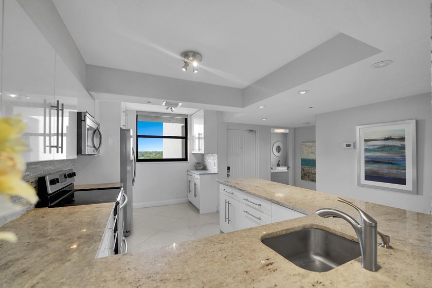 Bright and beautifully updated 3-bedroom residence located on - photo 16