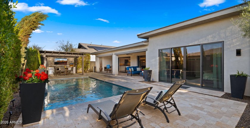 Seller Motivated! Experience upscale living in this fully - photo 33