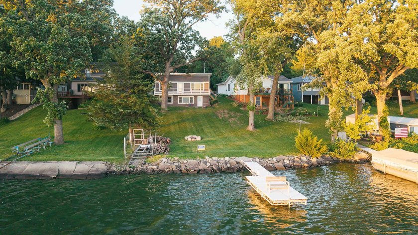 Rare opportunity to own an updated lakefront property on TWO - photo 4