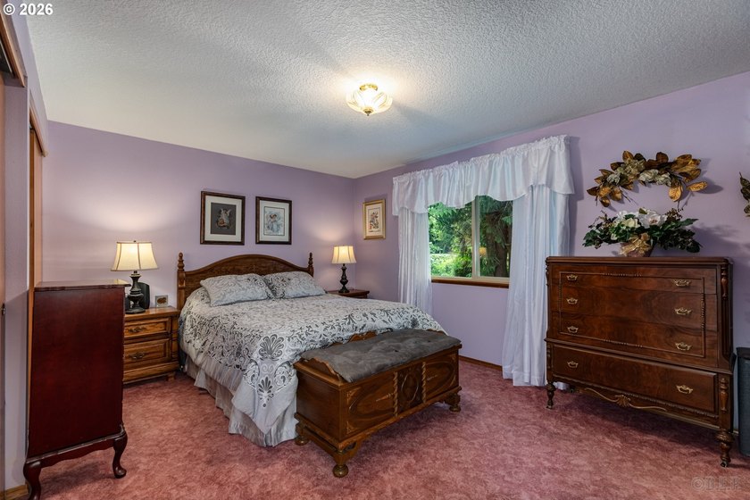 Experience the best of Pacific Northwest living at Fishhawk - photo 6