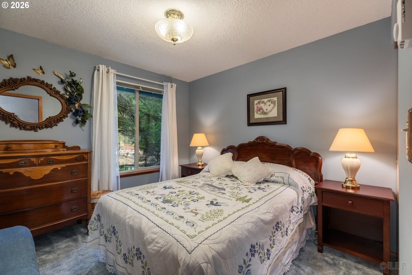 Experience the best of Pacific Northwest living at Fishhawk - photo 8