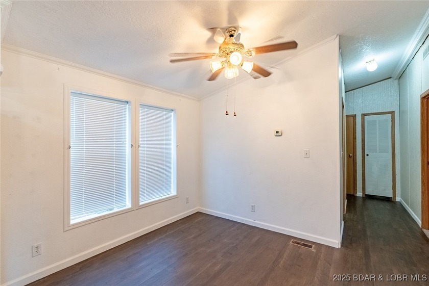 Have you been looking for a FLAT lot, beautiful lake views - photo 16