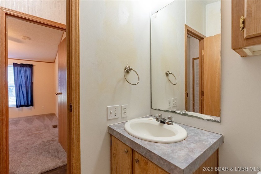 Have you been looking for a FLAT lot, beautiful lake views - photo 25