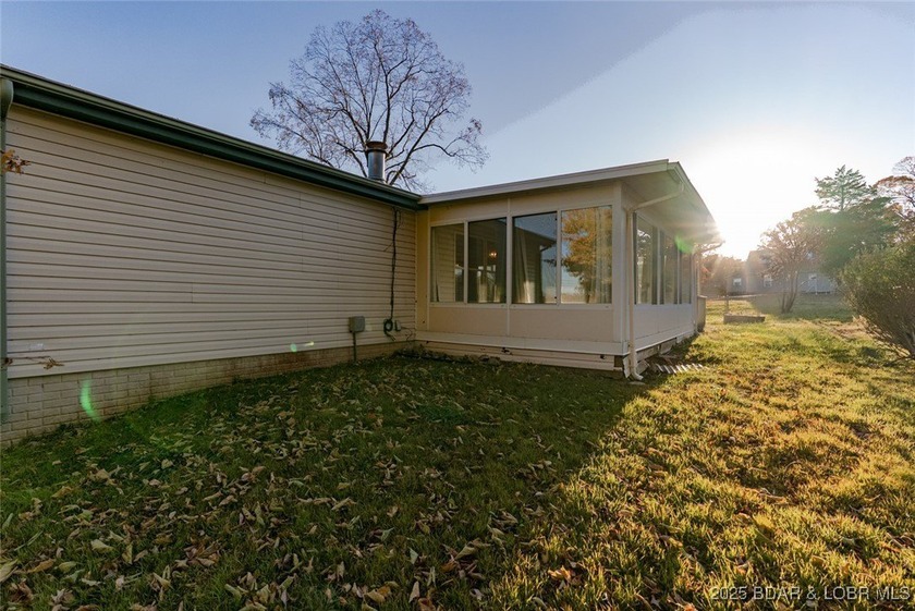 Have you been looking for a FLAT lot, beautiful lake views - photo 52