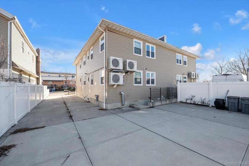 Welcome to this massive, detached 2-family home boasting 2,130 - photo 24