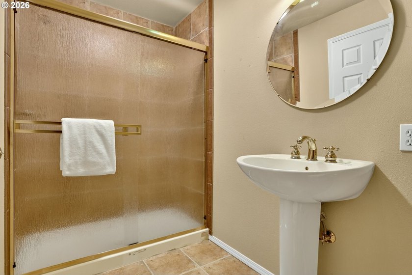 OPEN HOUSE FRIDAY 7/24 4-6PM, SATURDAY 7/25 &amp; SUNDAY 7/26 - photo 34