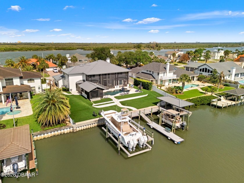 Experience luxury coastal living at its finest on Yacht Club - photo 5