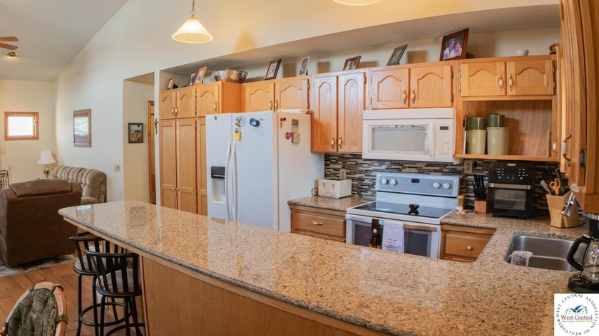 Stunning turnkey waterfront retreat on Lake of the Ozarks! This - photo 17