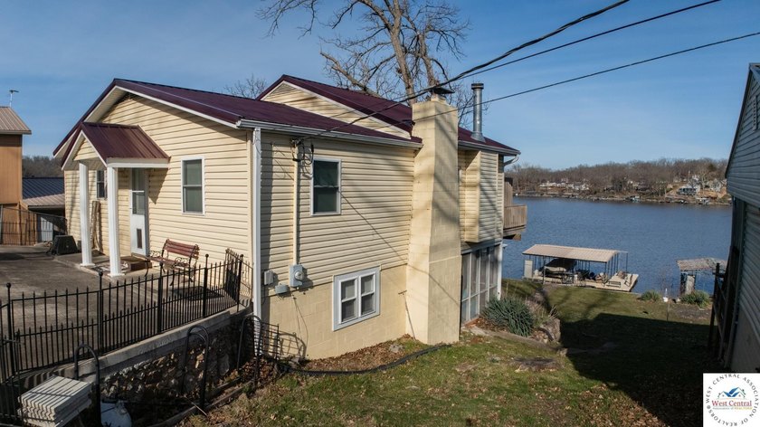 Stunning turnkey waterfront retreat on Lake of the Ozarks! This - photo 40