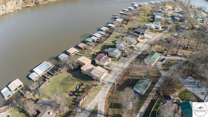 Stunning turnkey waterfront retreat on Lake of the Ozarks! This - photo 44
