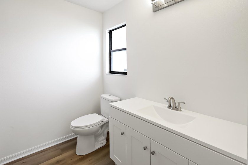 A 2026 roof, gorgeous quartz countertops in the kitchen, and - photo 13