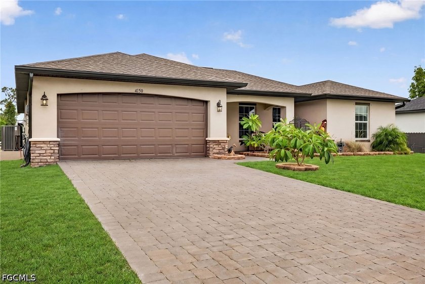***Wow! ***PRICED BELOW APPRAISED VALUE***Welcome to the essence - photo 3
