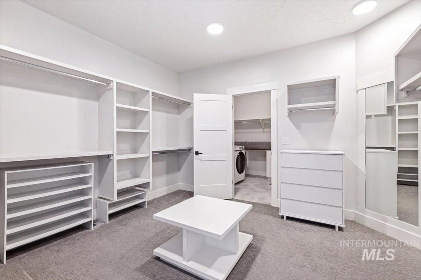 Experience this custom-built 3-bedroom, 2.5-bath home with a - photo 19