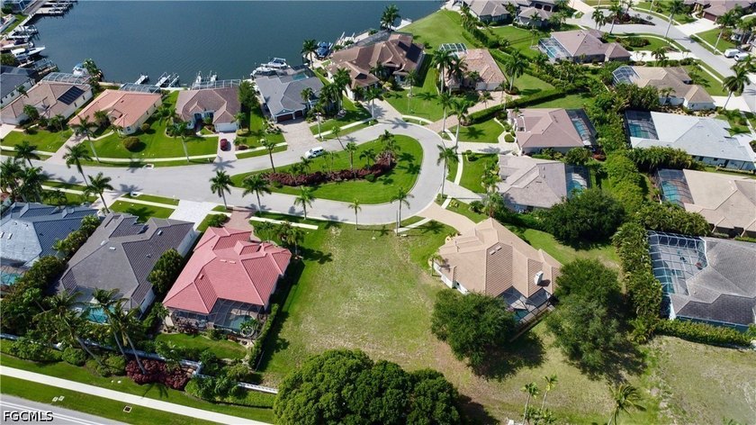 1907 Lagoon Ln is situated behind Gate 1 in the very exclusive - photo 4