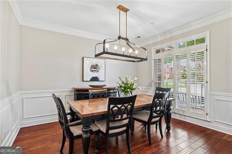 Welcome home to 6930 Olde Atlanta Parkway, where refined living - photo 13