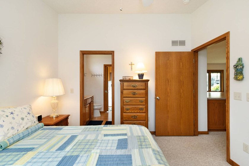 Located in the highly sought-after C-Cove area of Council Grove - photo 15