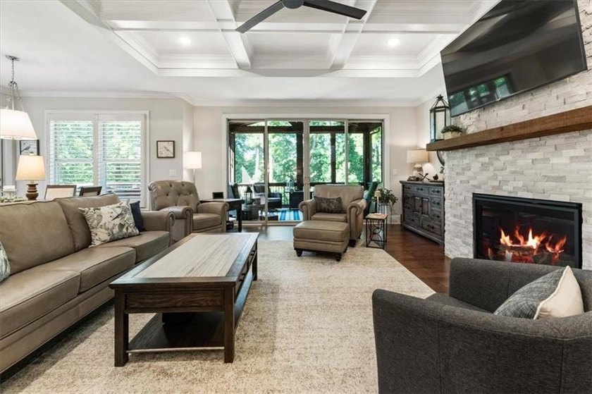 Beautiful, almost-new traditional home in Canton's sought-after - photo 18