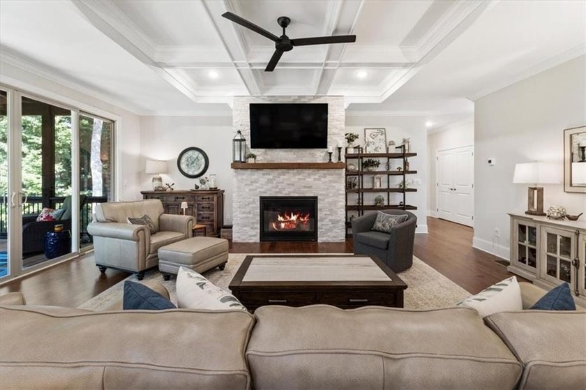 Beautiful, almost-new traditional home in Canton's sought-after - photo 21