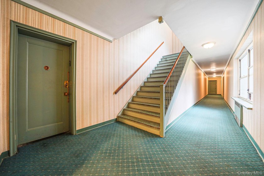Welcome to this stunning 1-bedroom, 1-bath apartment located in - photo 25