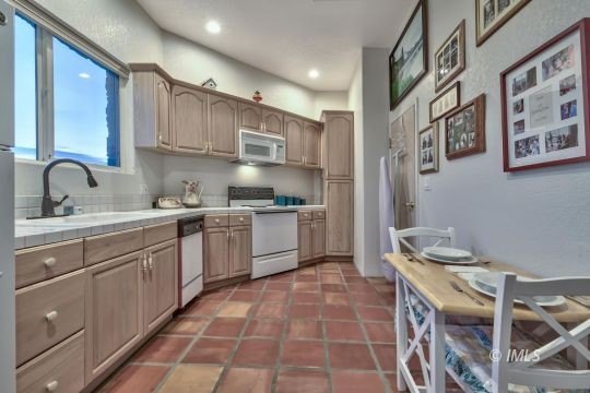 Located high on top of a scenic Bluff with Amazing Panoramic - photo 23