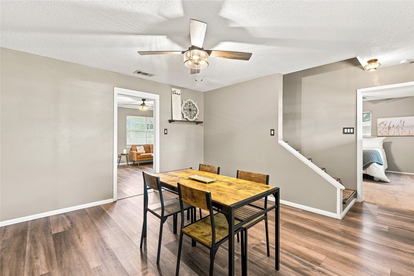 This one has so much more to offer than your average city home! - photo 9