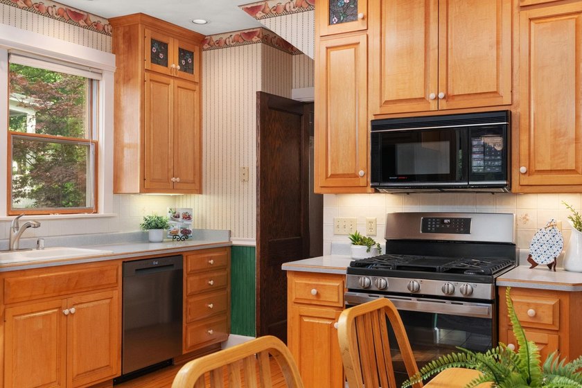 Set in one of Madison's most walkable neighborhoods, this - photo 3