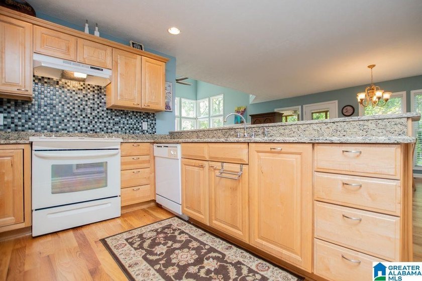 This is a great lake home with a roof top deck the has awesome - photo 10