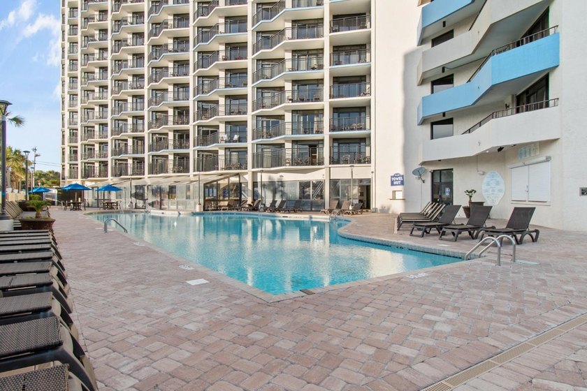 Wake up to beautiful ocean views from this oceanfront condo in - photo 22
