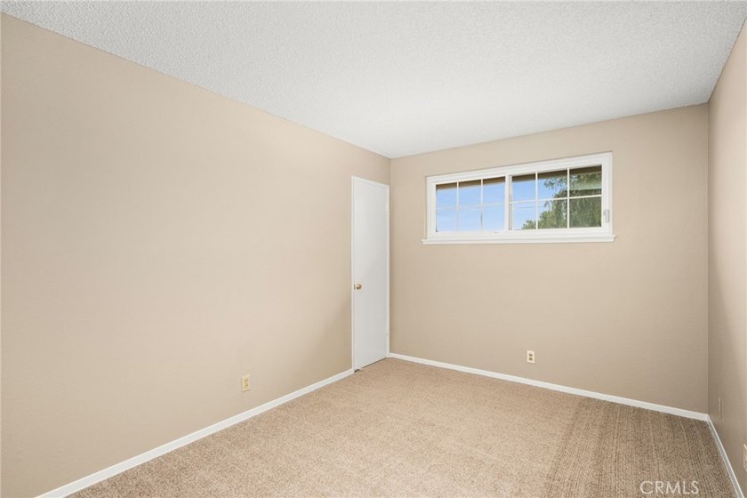Nestled at the end of a quiet cul-de-sac in West Westminster's - photo 32