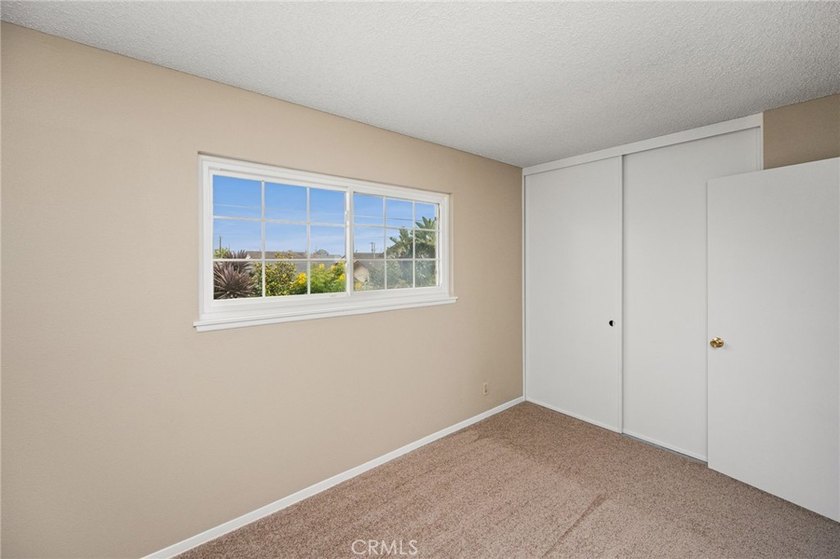 Nestled at the end of a quiet cul-de-sac in West Westminster's - photo 37