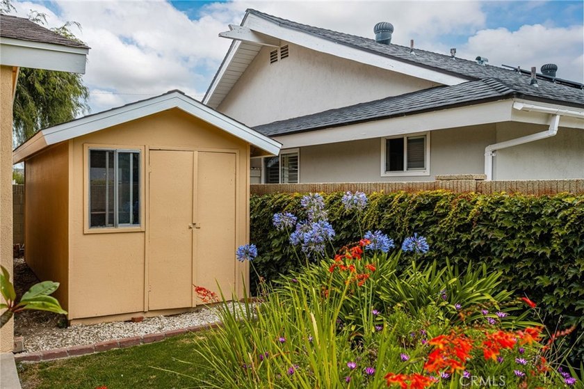Nestled at the end of a quiet cul-de-sac in West Westminster's - photo 44