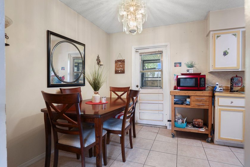 Great deal on a three bedroom pool home on a 1/2 acre. Located - photo 11