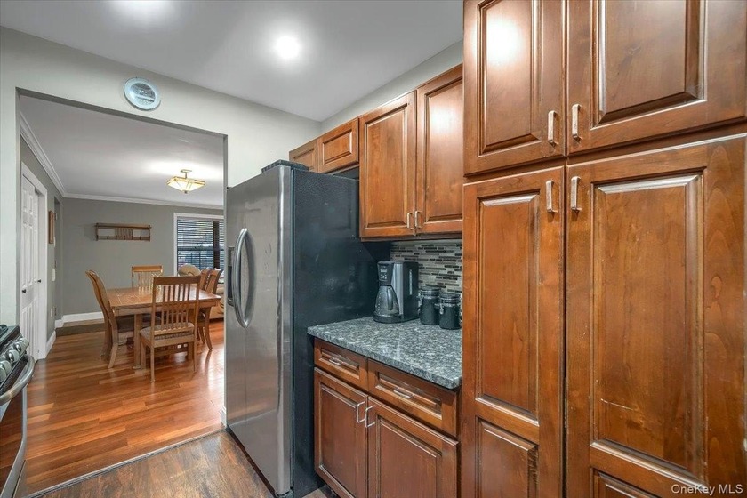 Welcome to 190 W 239th St. nestled in the highly sought-after - photo 11