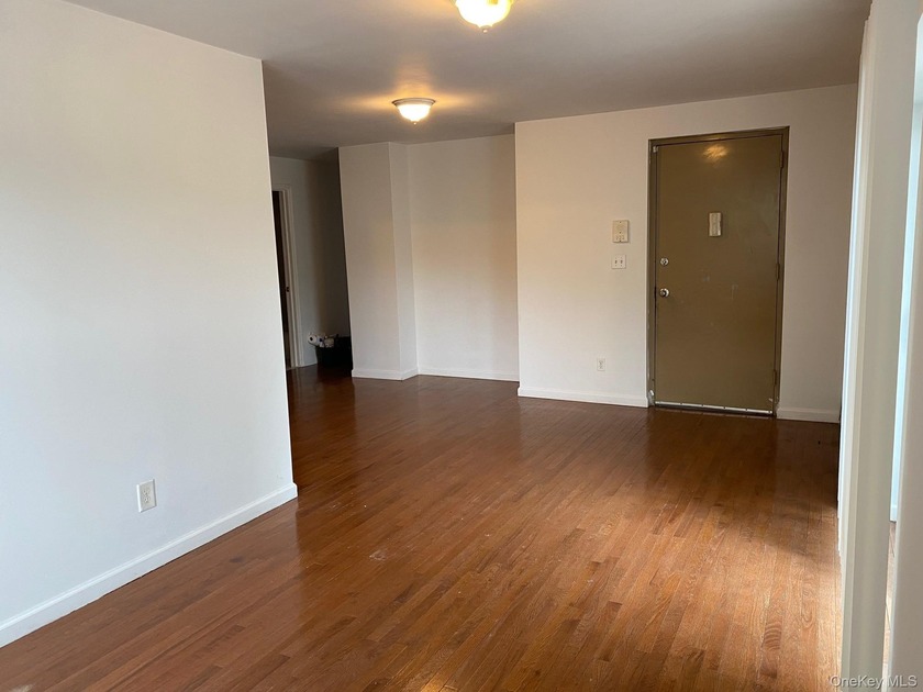 Welcome to 190 W 239th St. nestled in the highly sought-after - photo 21