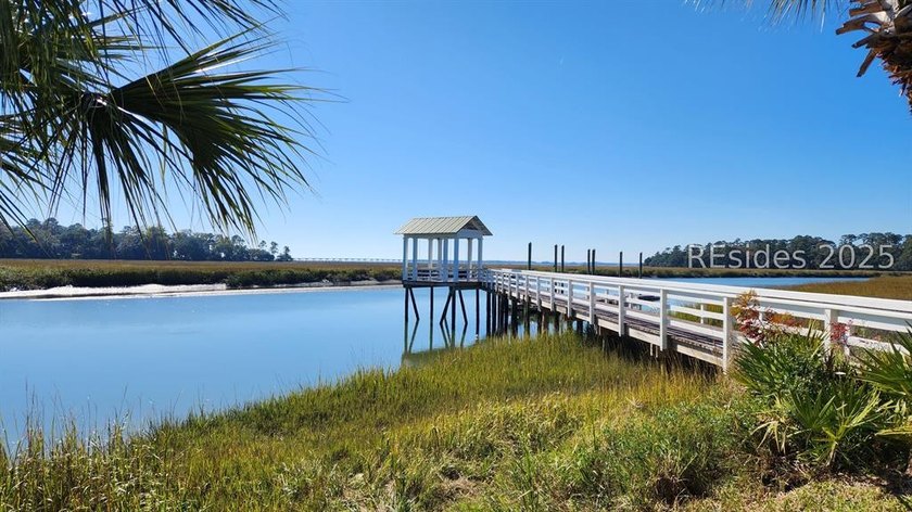 Don't miss this rare opportunity! This lovely corner lot - photo 24