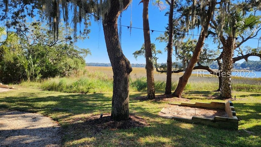 Don't miss this rare opportunity! This lovely corner lot - photo 29