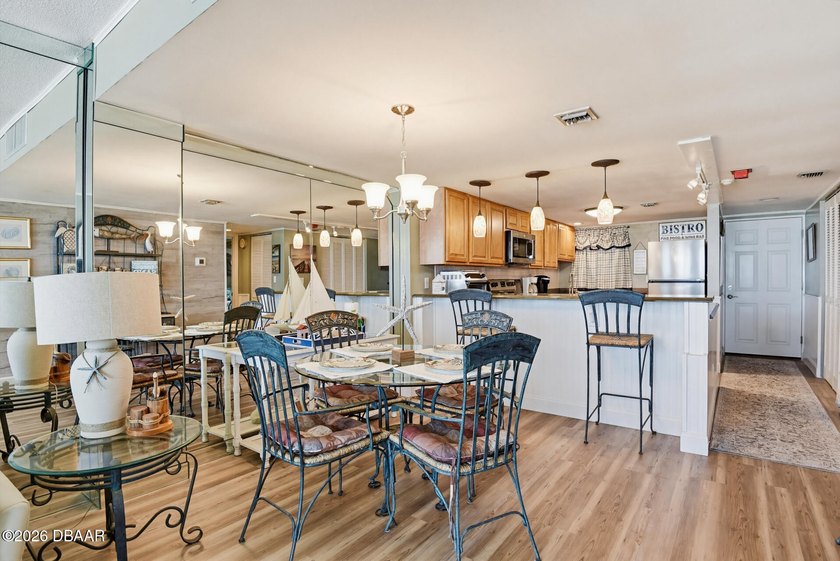 Oceanfront Ocean Views. Furnished. New pool, New seawall, direct - photo 7