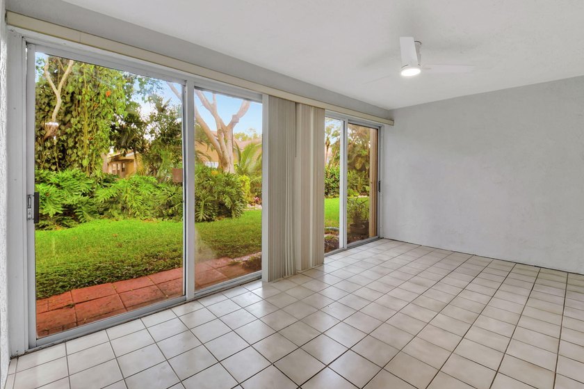 Welcome to Sweetwater at Boca Chase, a vibrant 55+ Villa - photo 18
