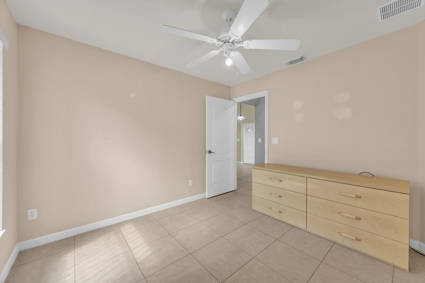NEW ROOF 2026! Beautifully maintained 4-bedroom, 2-bath home - photo 25