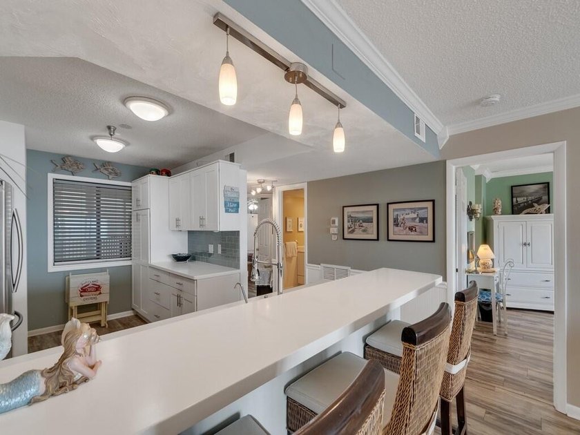 Wake up to peaceful Intracoastal views in this 2-bedroom, 2-bath - photo 7