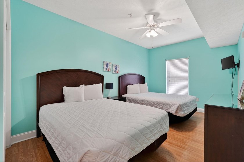 Hard to find 6 bedroom, 5 bath two story condo opportunity in - photo 34