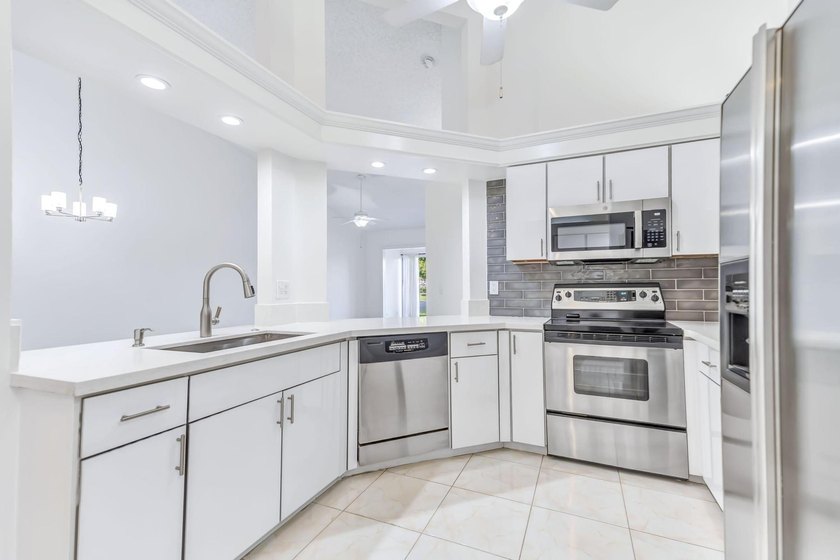 The Villa you are looking for and ready to move-in ** 2 Bedroom - photo 6