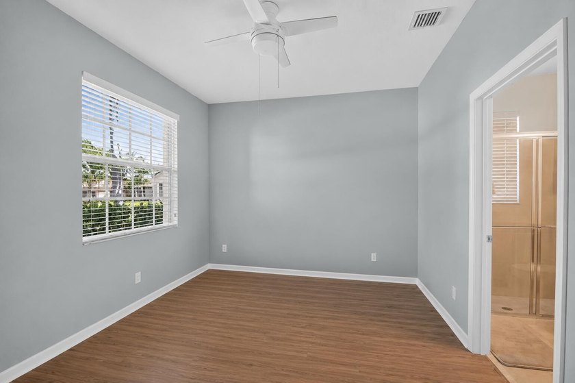 Discover the perfect blend of luxury, privacy, and - photo 12