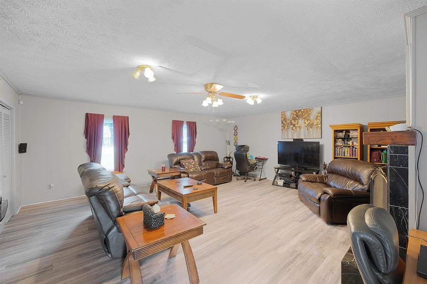 This 3 Bedroom 2.5 Bath Home is Located in the Hidden Valley - photo 21