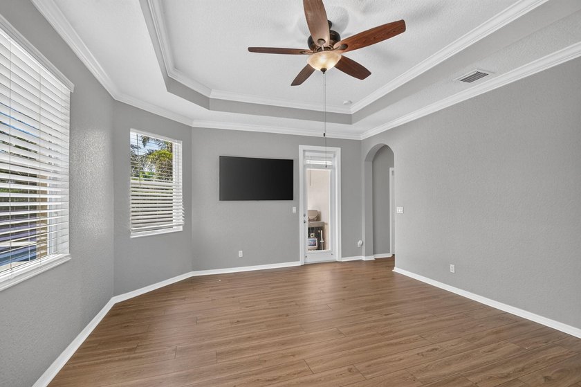 Discover the perfect blend of luxury, privacy, and - photo 23