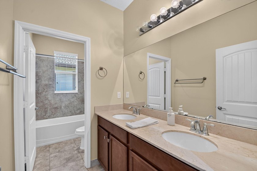 Discover the perfect blend of luxury, privacy, and - photo 28
