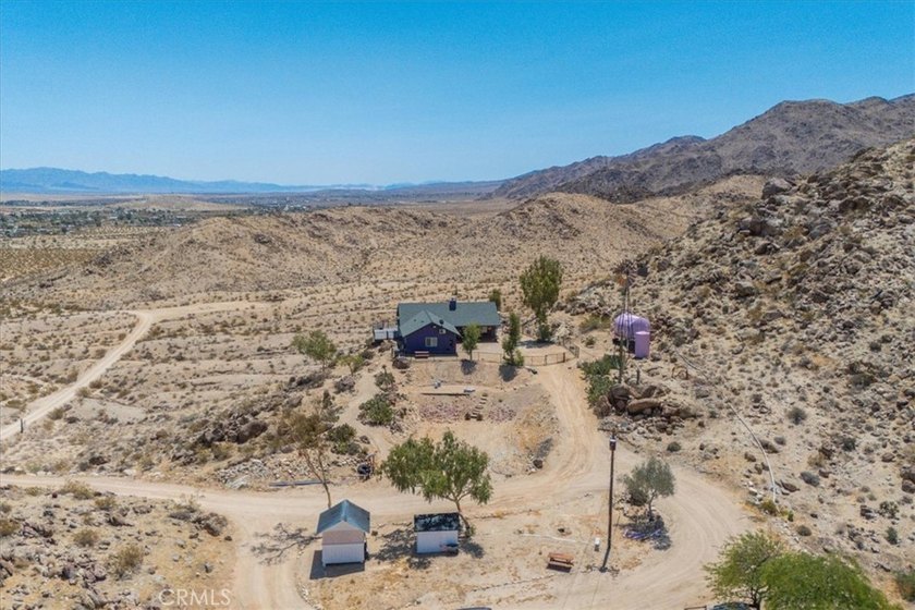 Welcome to the pinnacle of desert living - a custom-designed - photo 49