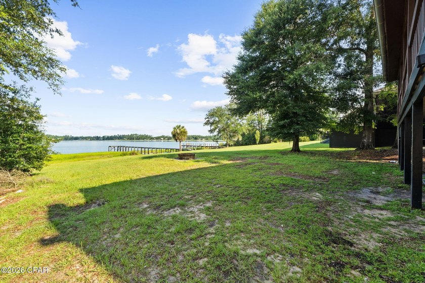 Wake up to breathtaking lake views and spend your evenings - photo 12